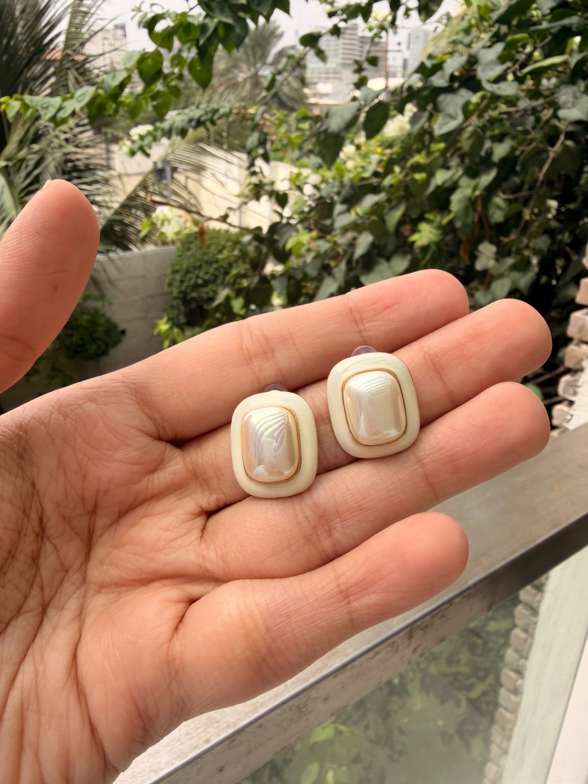 Ivory Pearl Studs