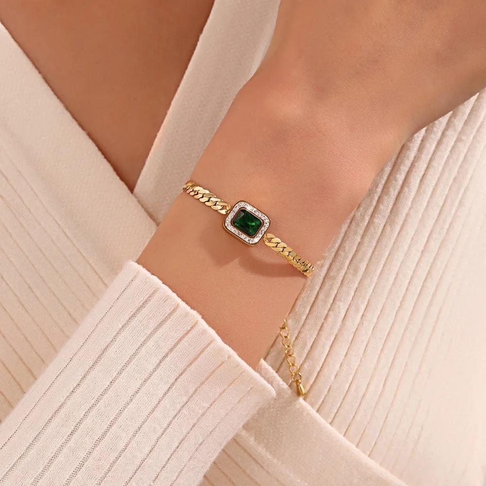 Emerald Zircon bracelet