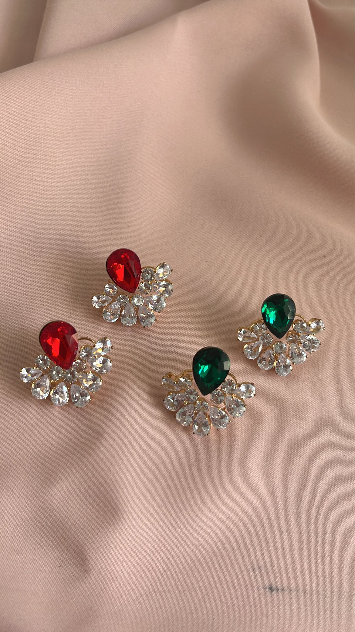 CRYSTAL ZIRCON STUD