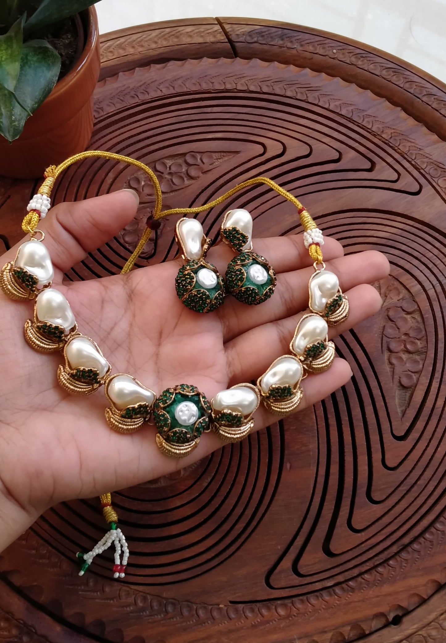 Handmade turkish work meena pearl