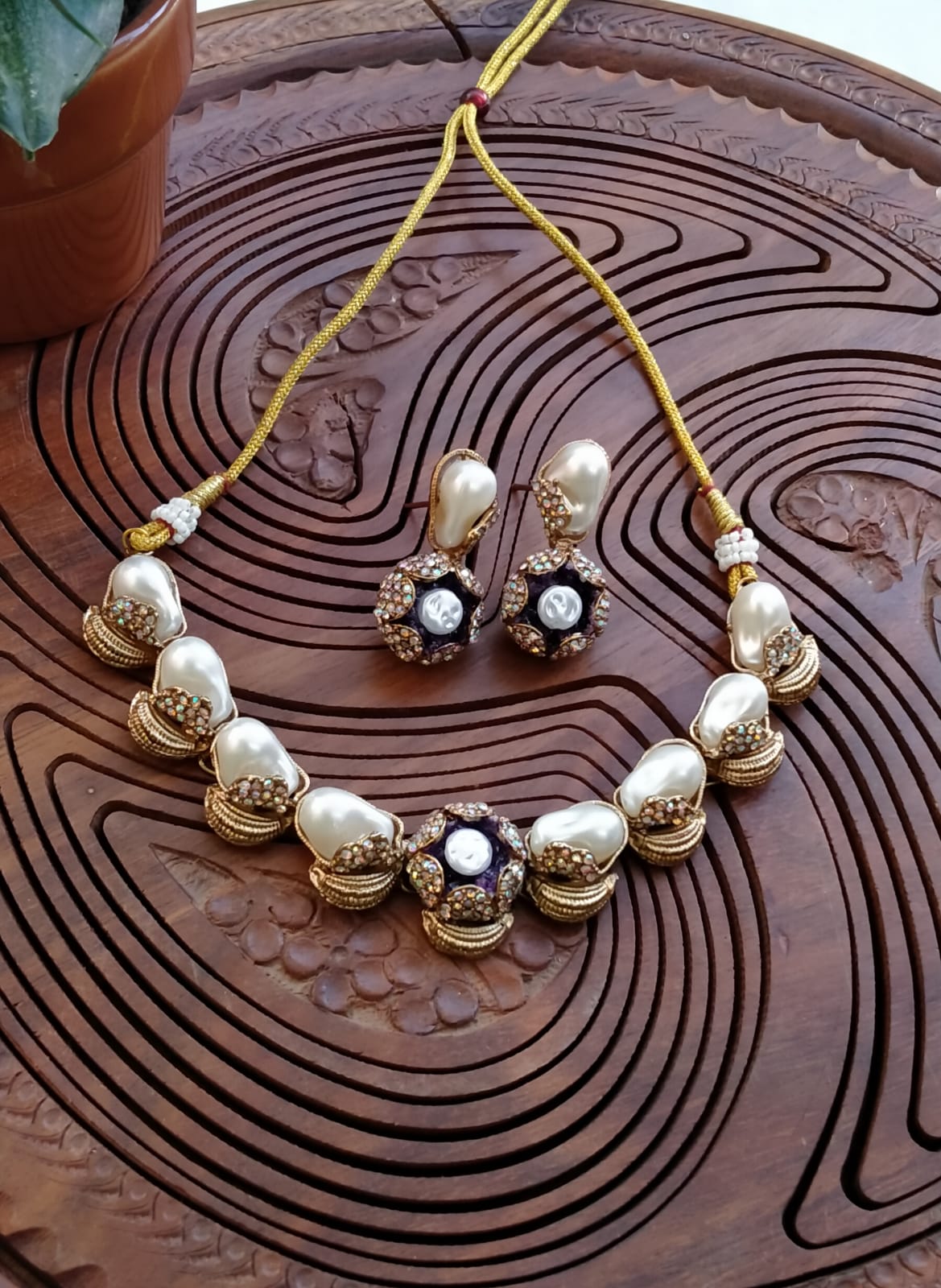 Handmade turkish work meena pearl