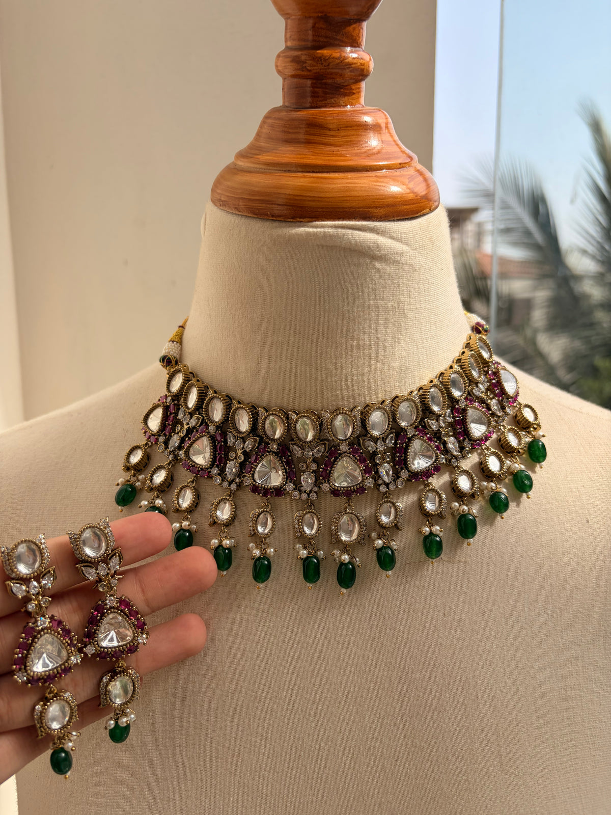 Mehrunisa Kundan Choker Set