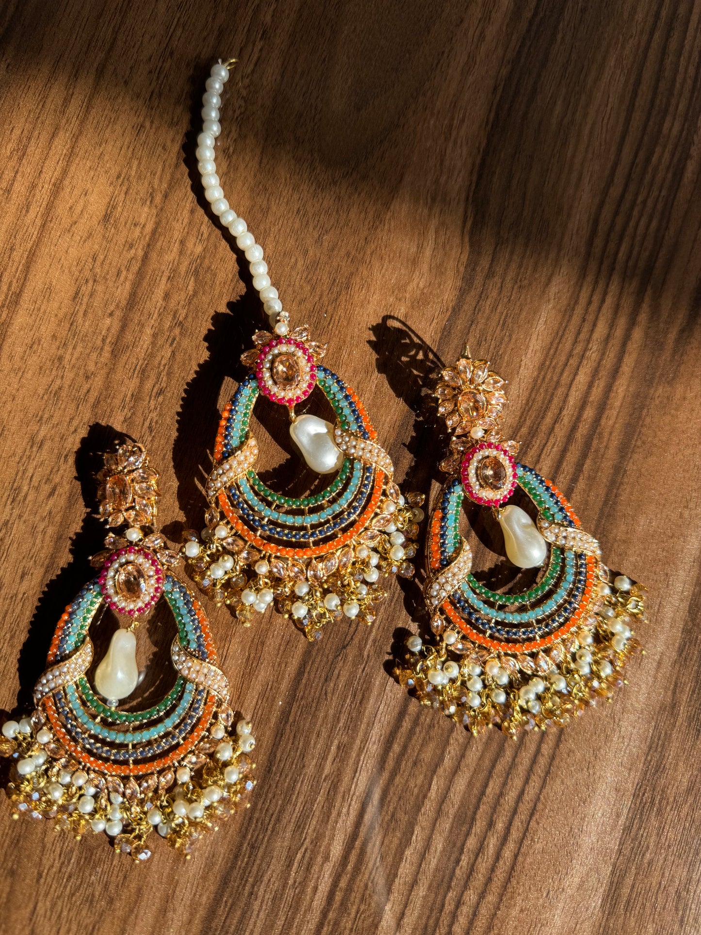 Multicolor earrings