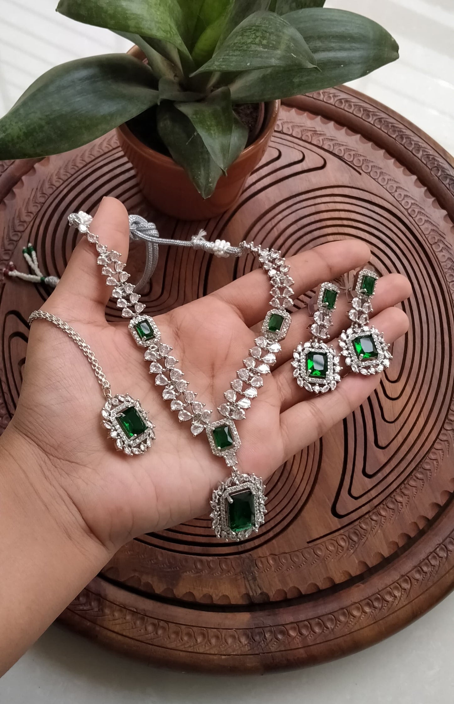 American diamond zircon necklace set