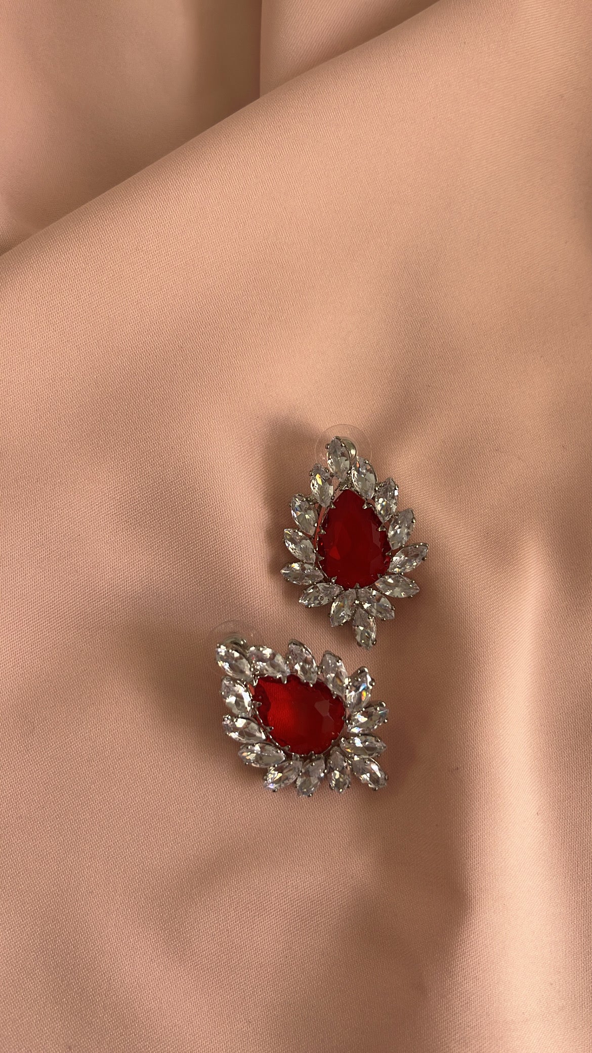 LUXE ZIRCON EARRING
