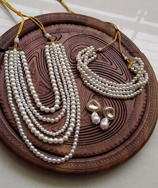 PEARL CHOKER SET WITH MALA