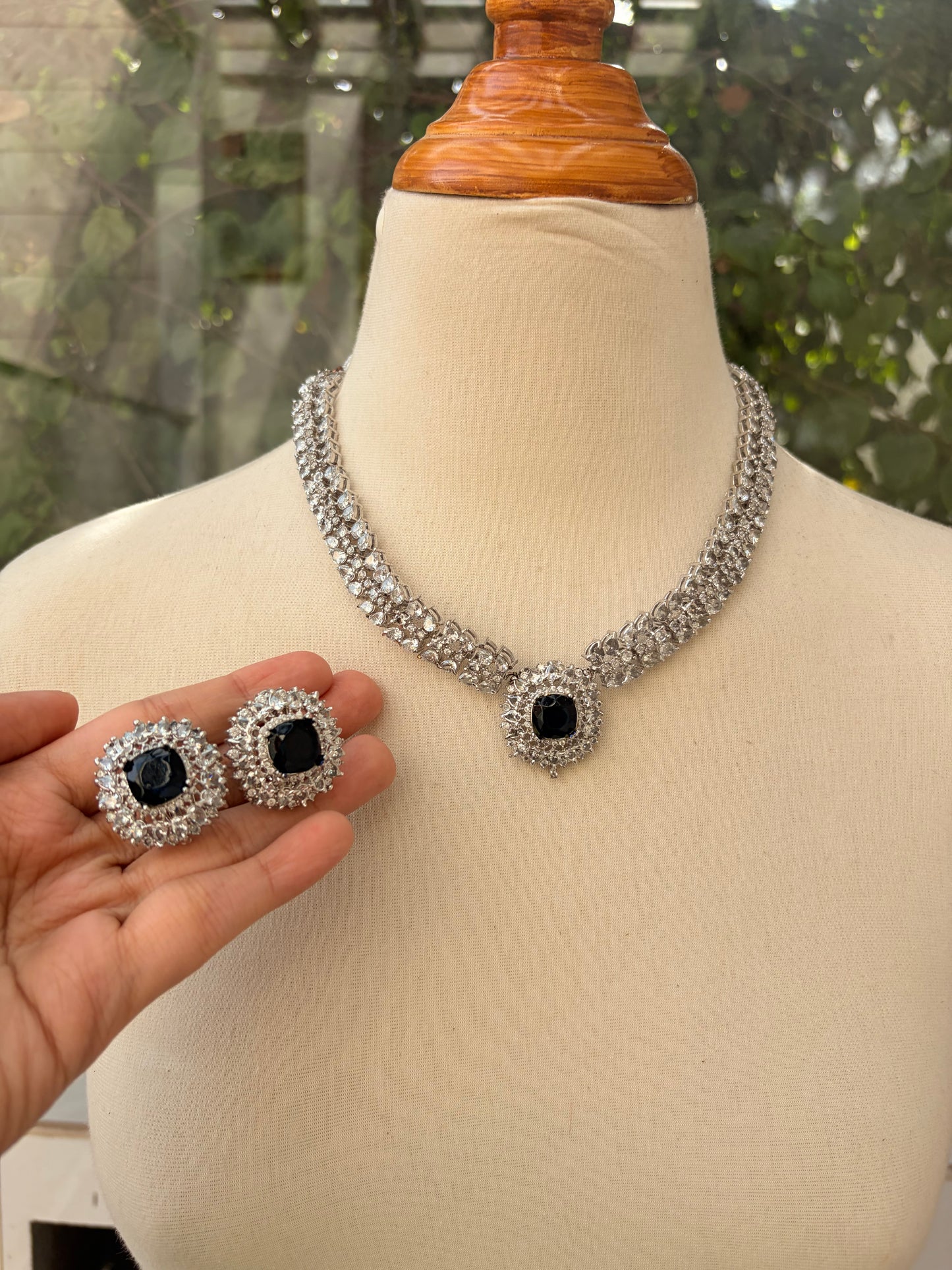Midnight Royale Zircon Necklace Set – Silver & Black
