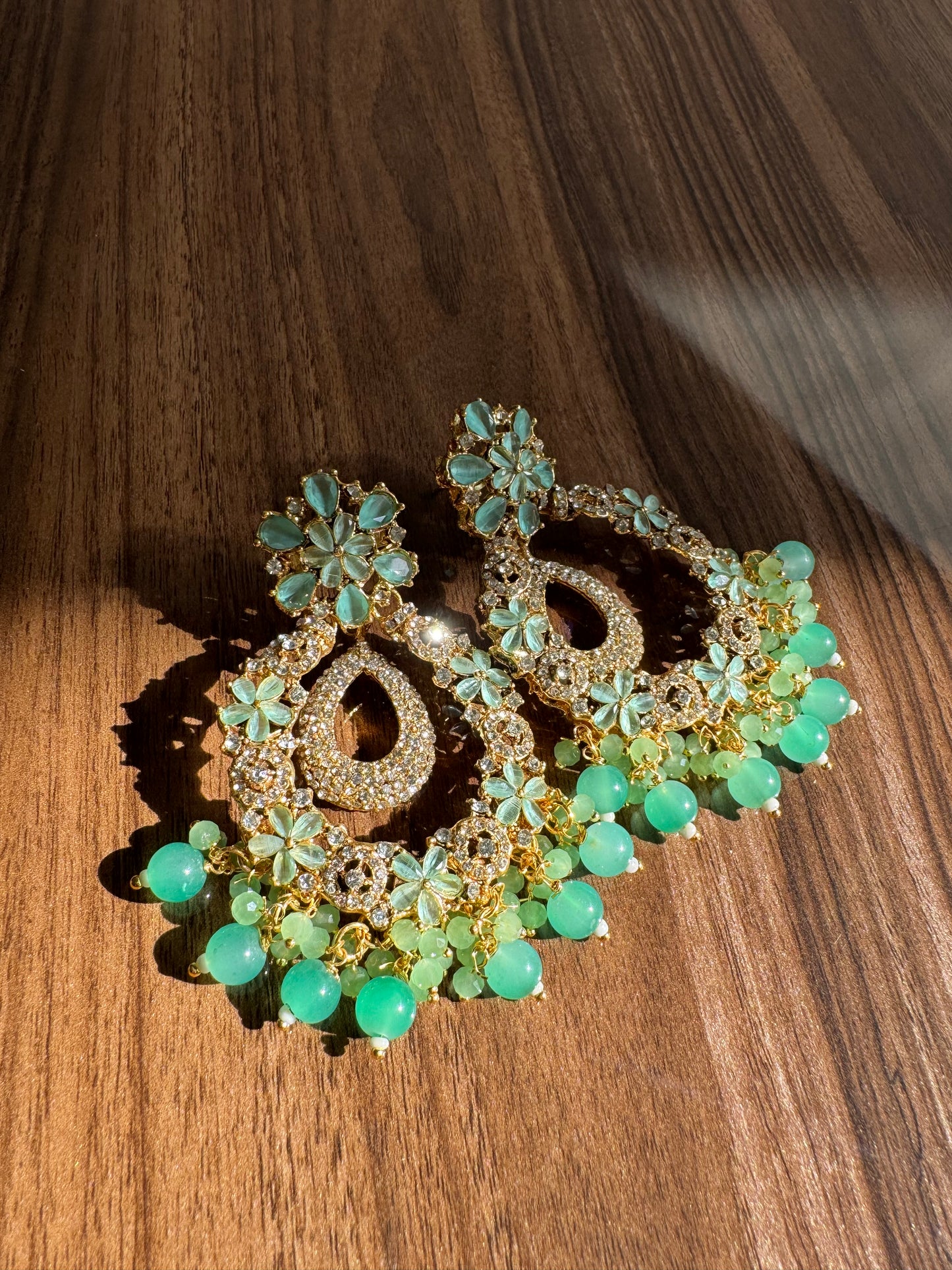Floral dangle earrings